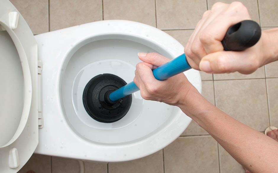 prix plombier wc bouché Levallois-Perret